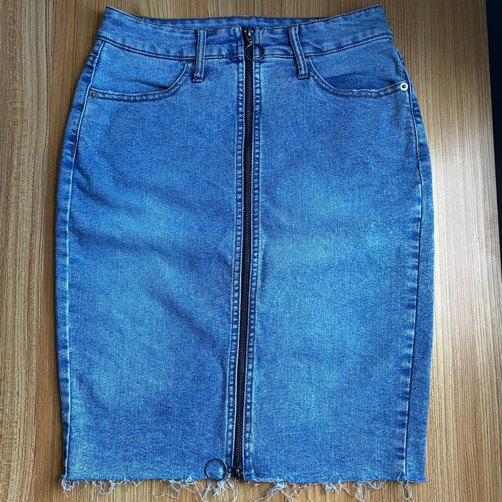 Wild Fable Denim Skirt - Size- 2 Womens C0008